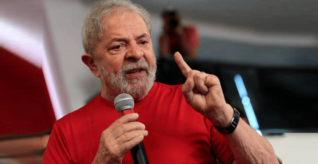 No bajen la cabeza nunca, pide Lula a&nbsp;brasileños