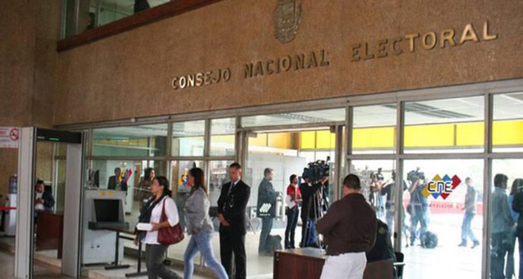 Venezuela / CNE extiende por 48 horas lapso de postulaciones de&nbsp;candidatos