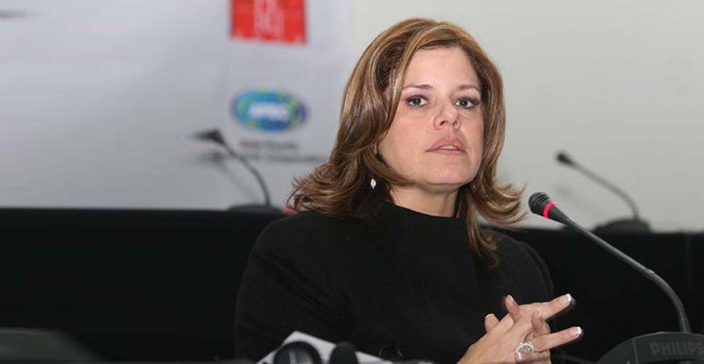 Premier insiste en impedir ingreso de Maduro y recibe más&nbsp;críticas