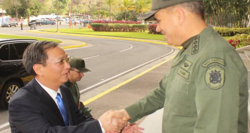 Venezuela y China estrechan cooperación en áreas de seguridad y&nbsp;defensa
