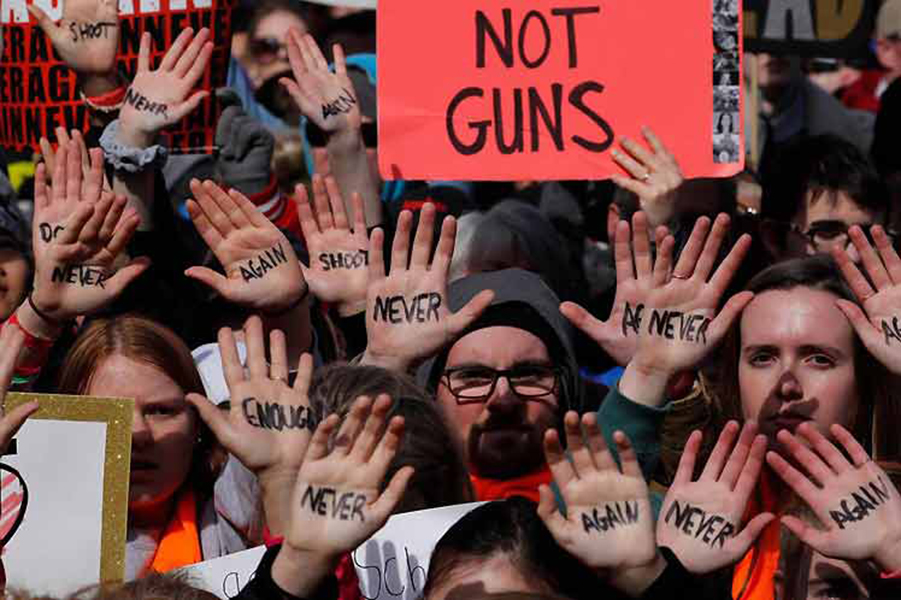 Miles de personas se suman a marcha contra armas en&nbsp;EE.UU.