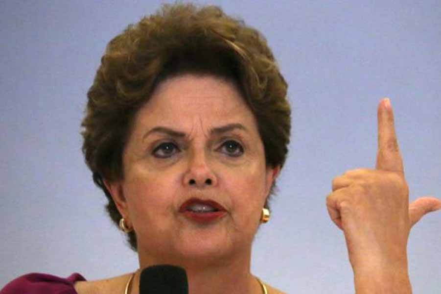 Atentado a tiros contra caravana de Lula es intolerable, dice&nbsp;Dilma