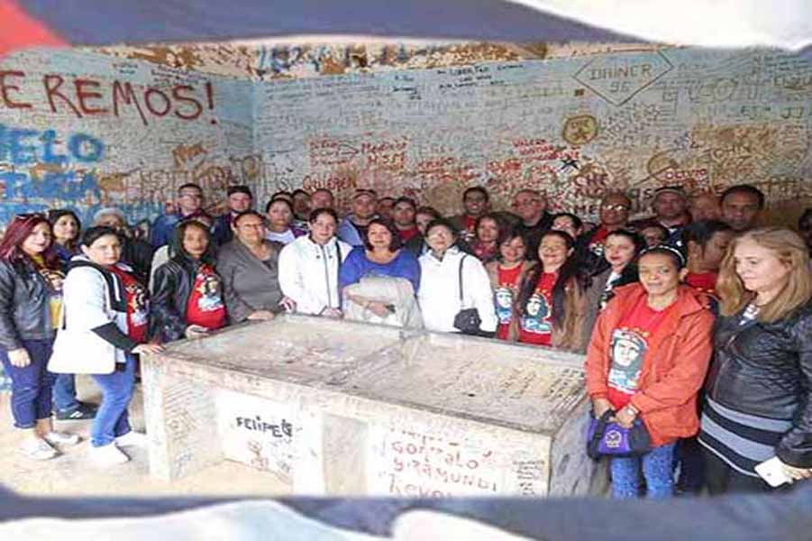 El Che, Vallegrande y los médicos&nbsp;cubanos