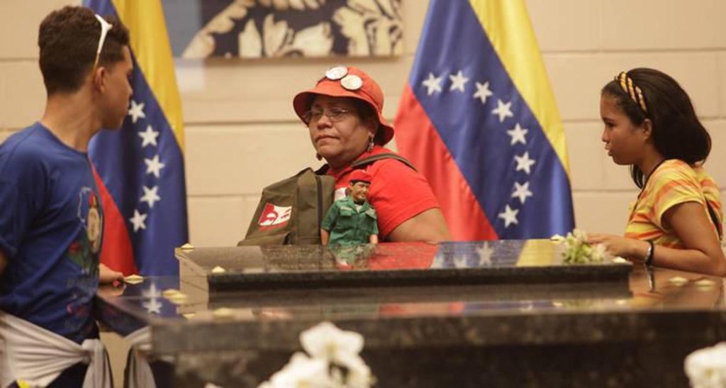El pueblo le cumplió de nuevo a Chávez en el Cuartel de la&nbsp;Montaña