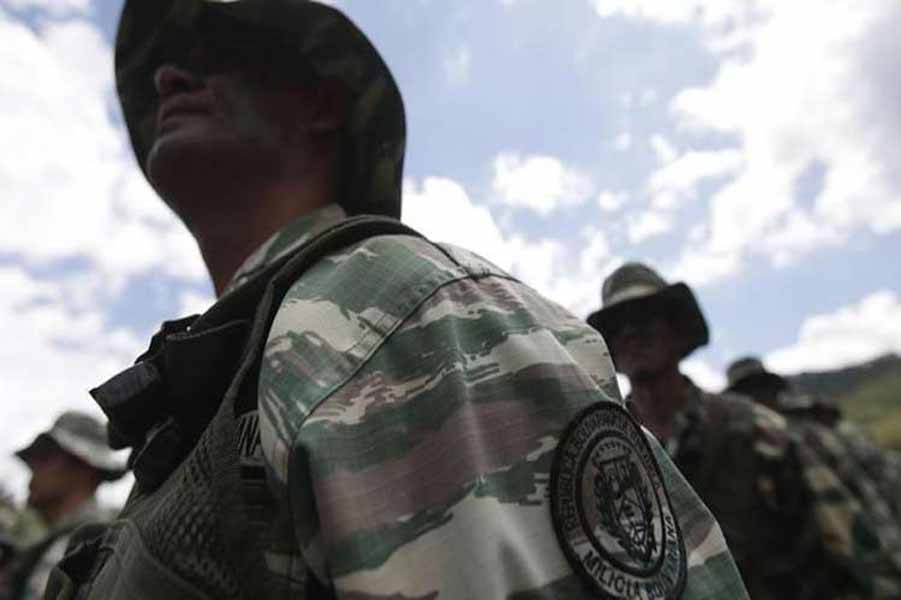 Venezuela prepara su más poderosa fuerza para rechazar&nbsp;agresión