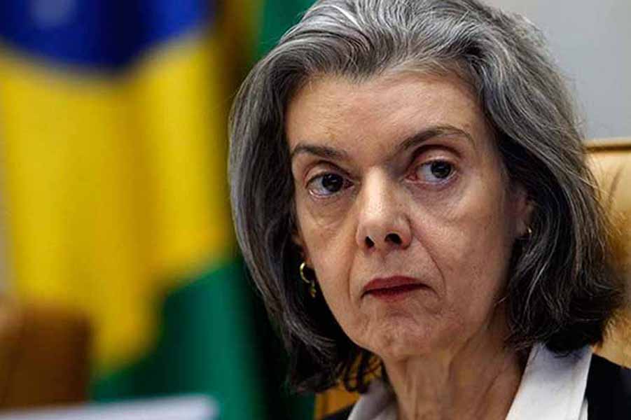 Presidenta de STF soslaya Constitución y avala prisión de&nbsp;Lula