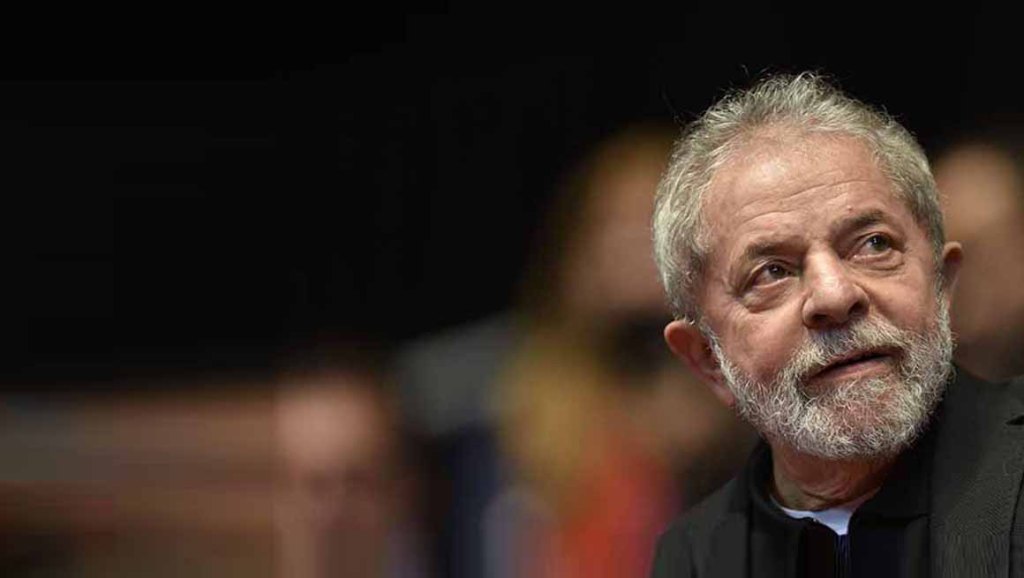 Como todo inocente estoy tranquilo, pero indignado, afirma&nbsp;Lula