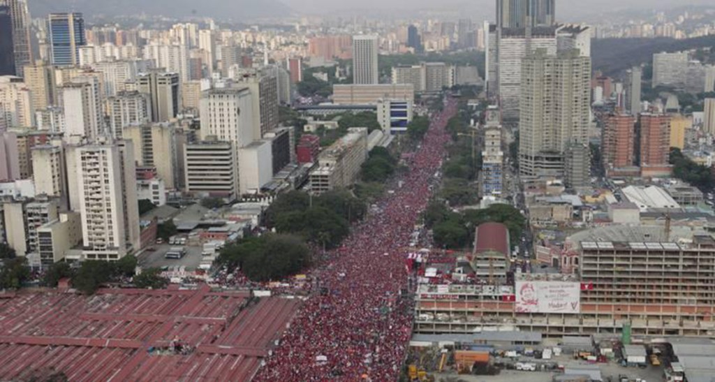 Pueblo marchará desde distintos puntos de Caracas hasta la avenida Bolívar en respaldo a Nicolás&nbsp;Maduro