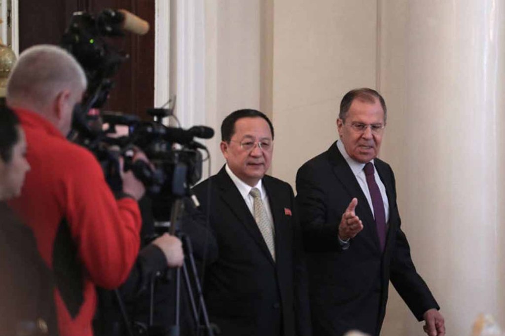 Canciller ruso finaliza visita a&nbsp;Pyongyang