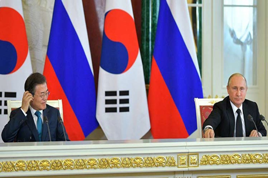 Moscú y Seúl abordan desnuclearización de península&nbsp;coreana