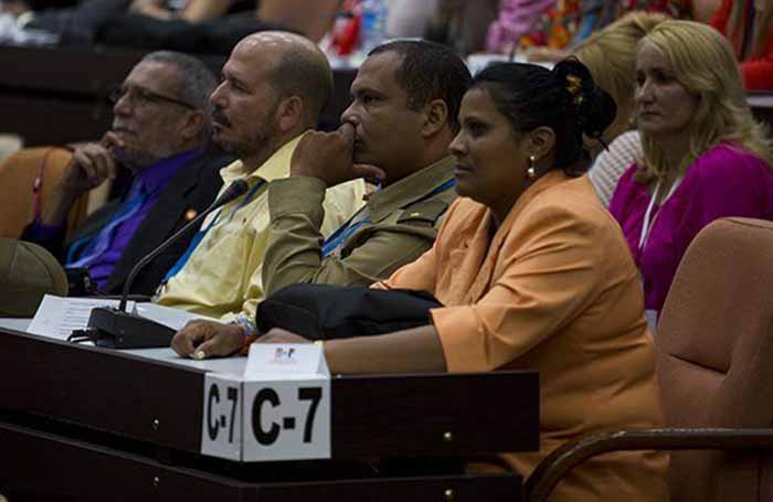 diaz-canel-04-580x377