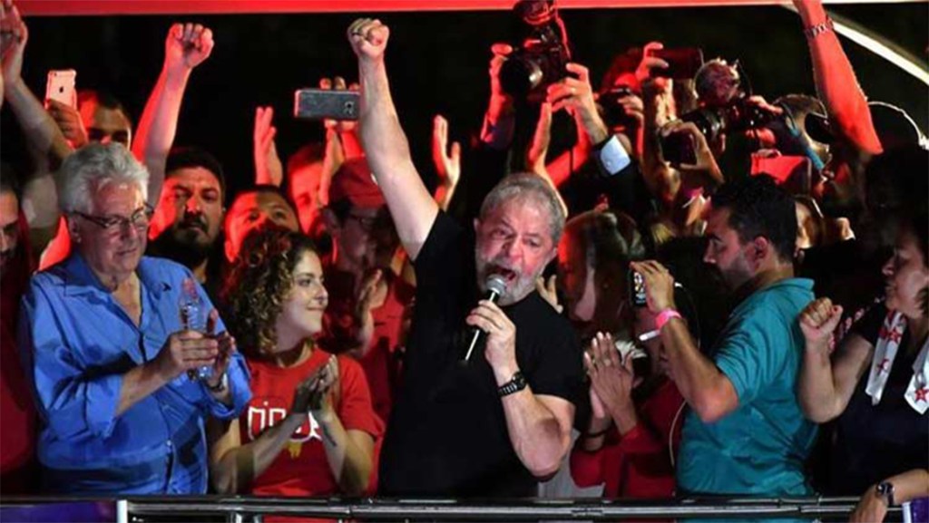 Sin Lula, elección en Brasil será gran farsa, afirma&nbsp;experto