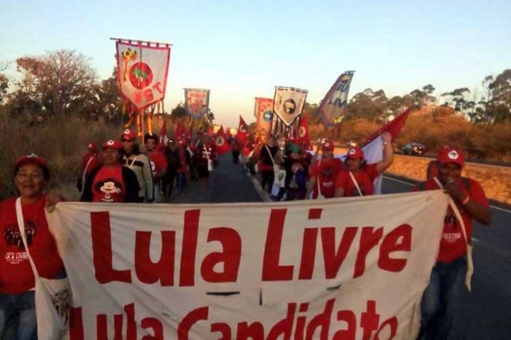 Marcha Nacional Lula Libre cierra cerco popular sobre&nbsp;Brasilia