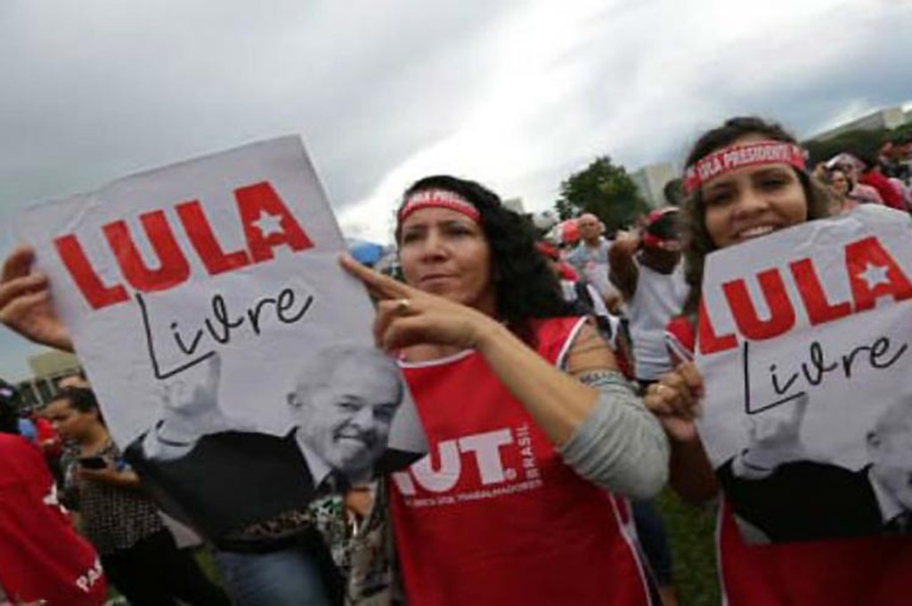 Miles de Sin Tierra inician Marcha Nacional Lula&nbsp;Libre