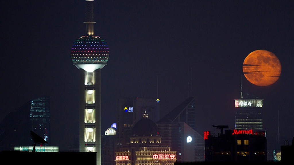 Una ciudad china contará con su propia «luna artificial» para iluminar las&nbsp;calles