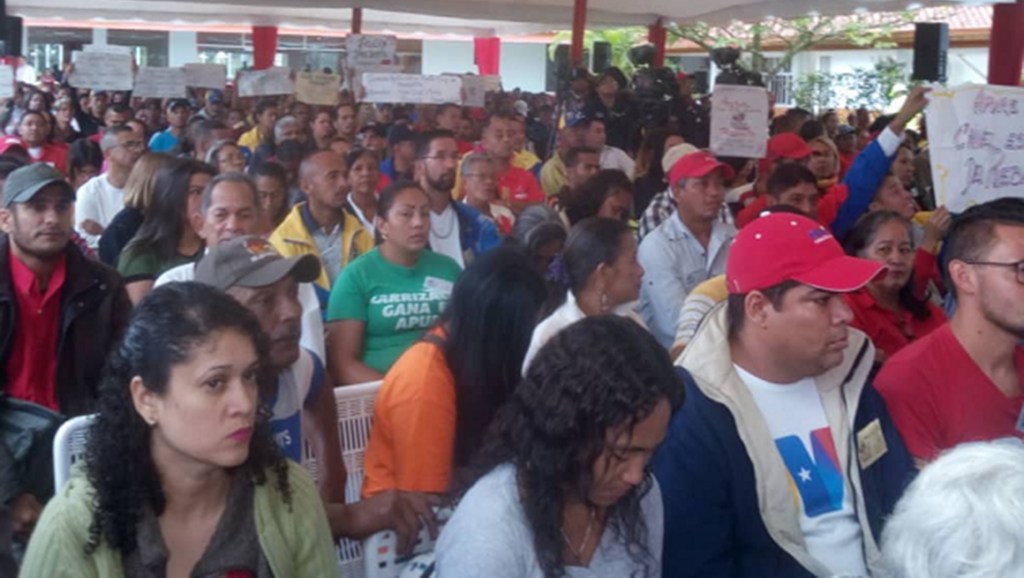 Más de 2 mil comunas trabajan para construir el&nbsp;socialismo