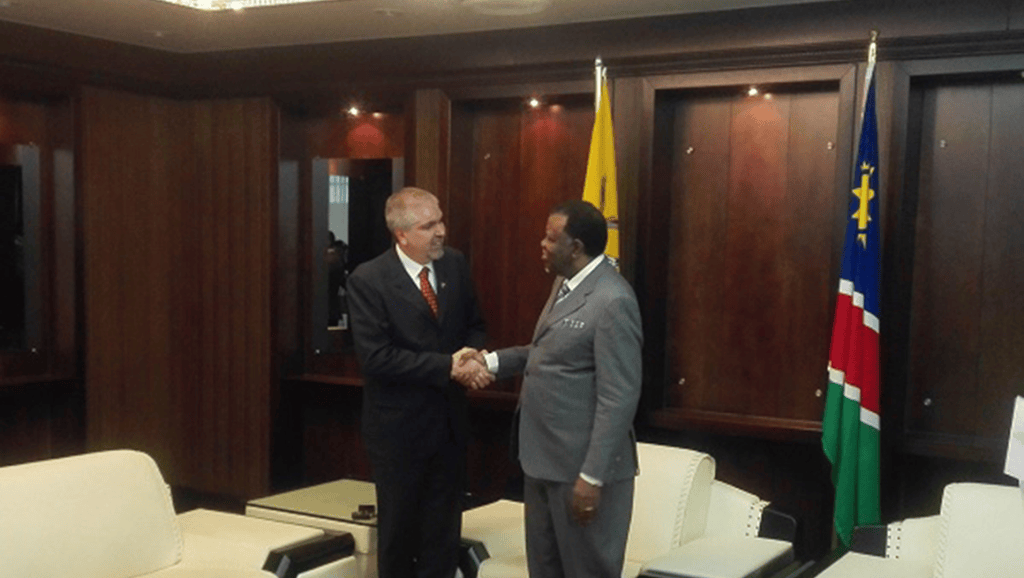 Presidente de Namibia expresó interés por activar relaciones productivas con&nbsp;Venezuela