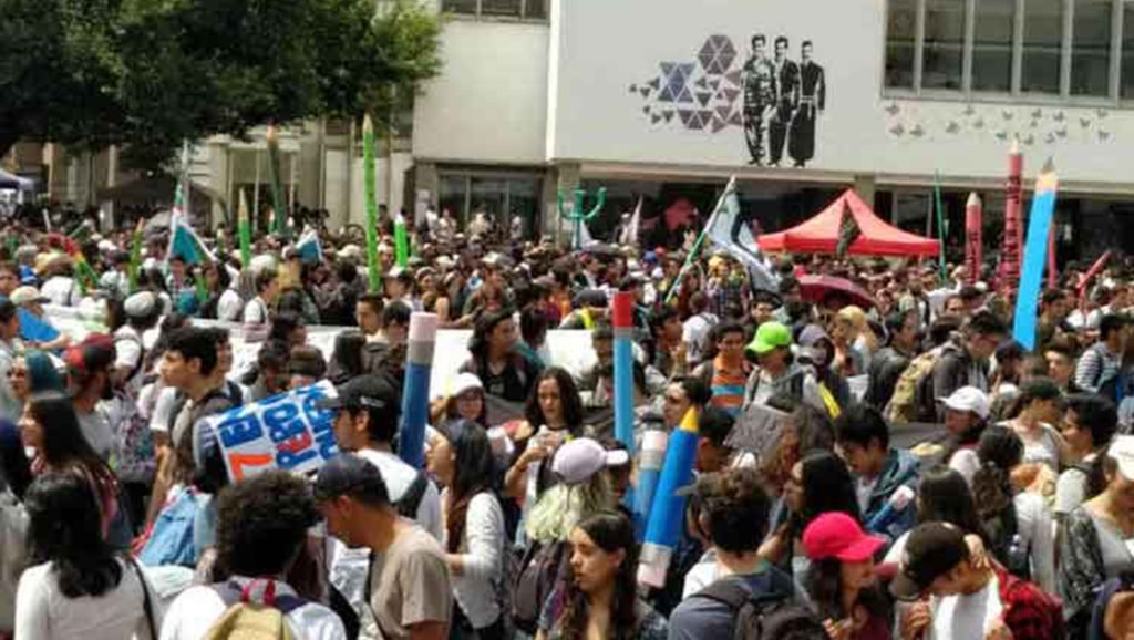 Congresistas piden a Duque mesa de diálogo con&nbsp;estudiantes