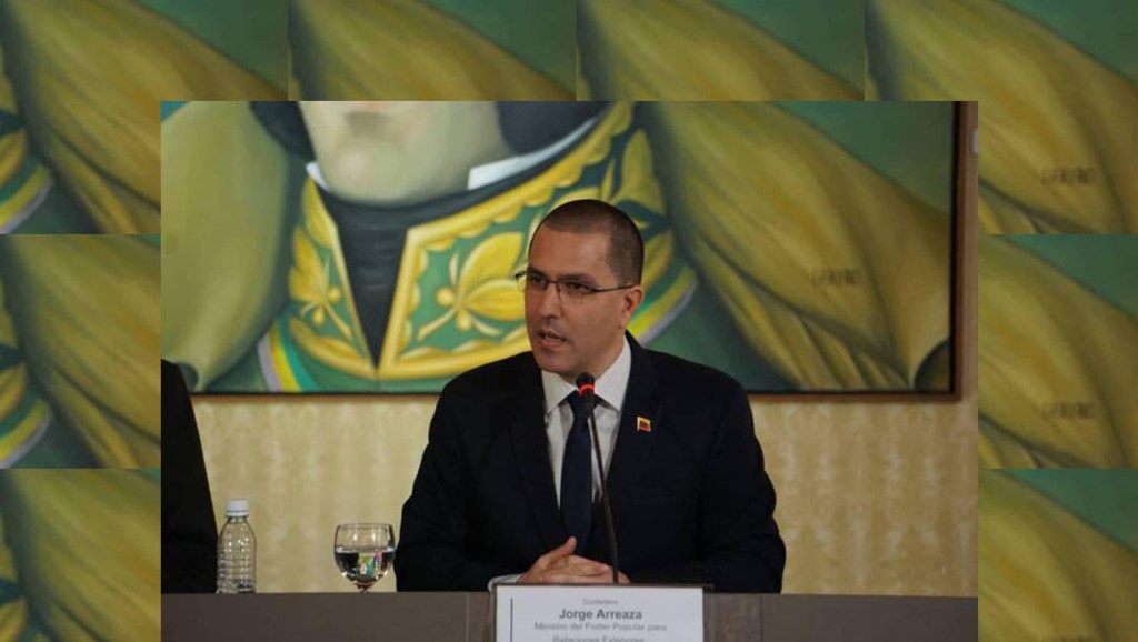 Venezuela exhorta al cuerpo diplomático alertar a sus gobiernos sobre planes contra el&nbsp;país