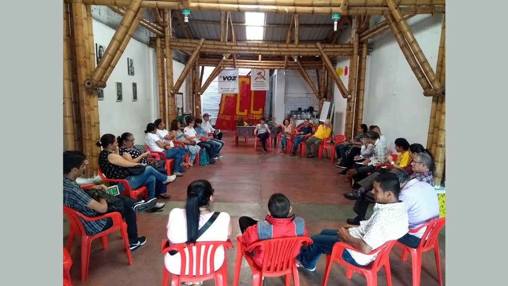 La Senadora Aida Avella recorre poblaciones de Risaralda y&nbsp;Caldas