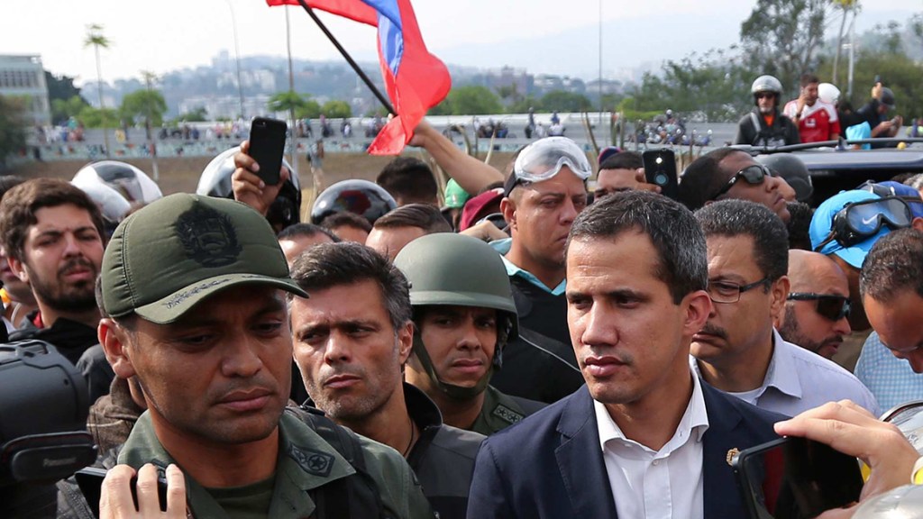 Venezuela, el títere y el titiritero – Por Luis Hernández&nbsp;Navarro