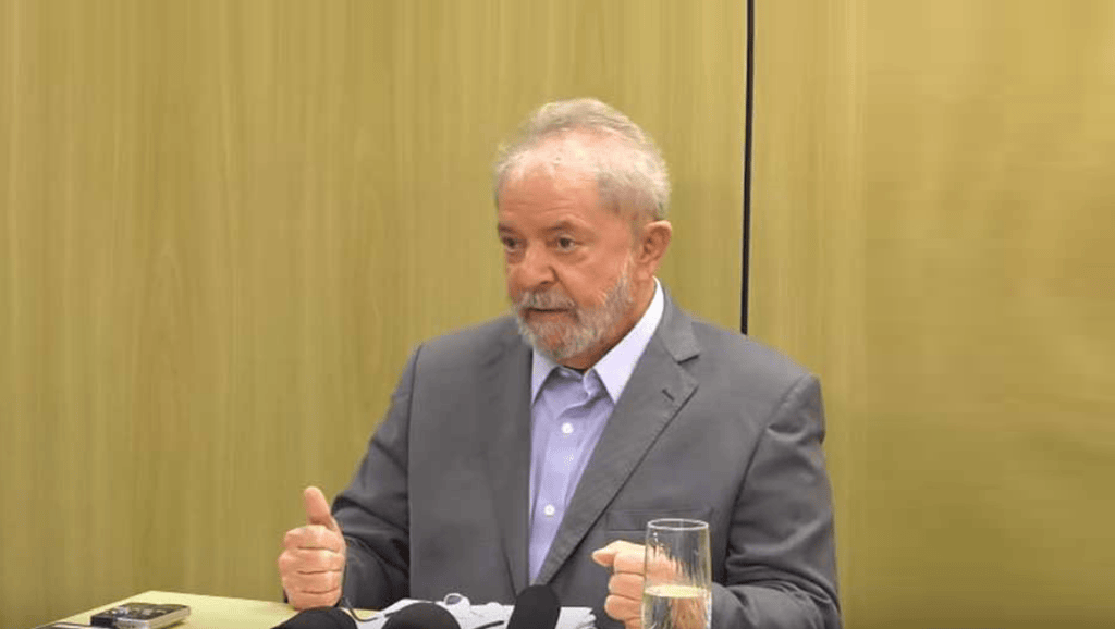 Fiscalía brasileña recomienda que Lula pase a régimen&nbsp;semiabierto