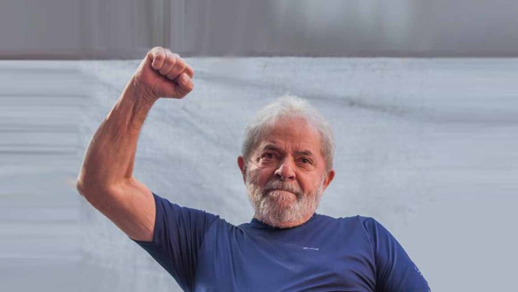 Erguido de dignidad Lula cumple 500 días de prisión&nbsp;política