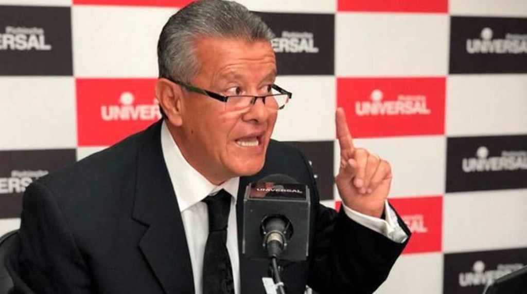 Critican al gobierno de Ecuador por persecución contra Rafael&nbsp;Correa