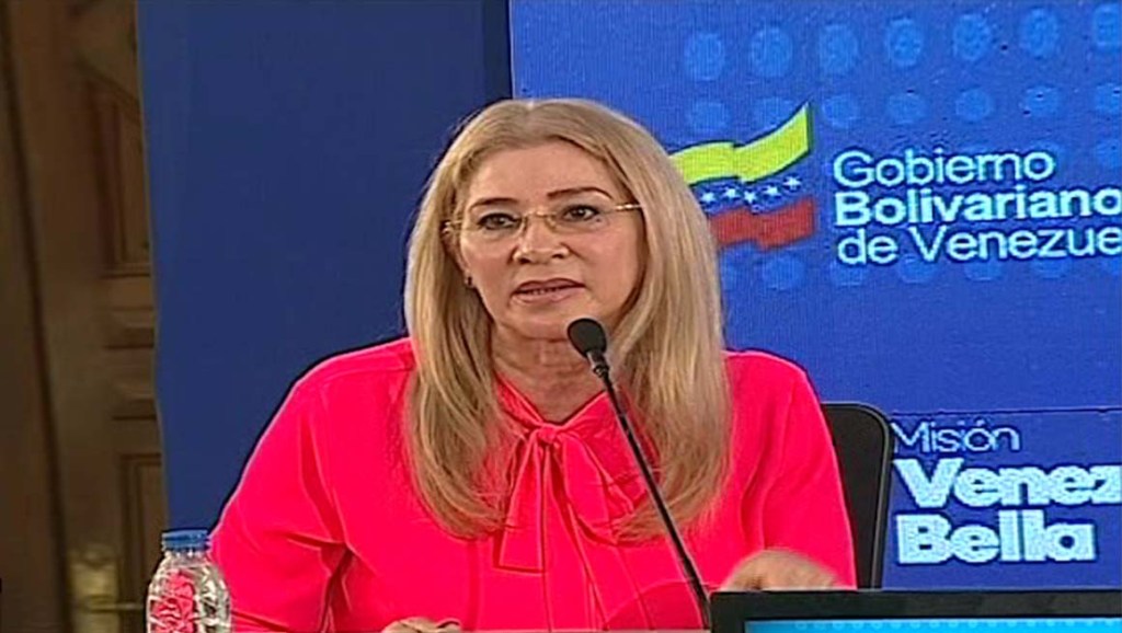 Primera Combatiente Cilia Flores: La Revolución deber ser bella, con amor y&nbsp;calidad