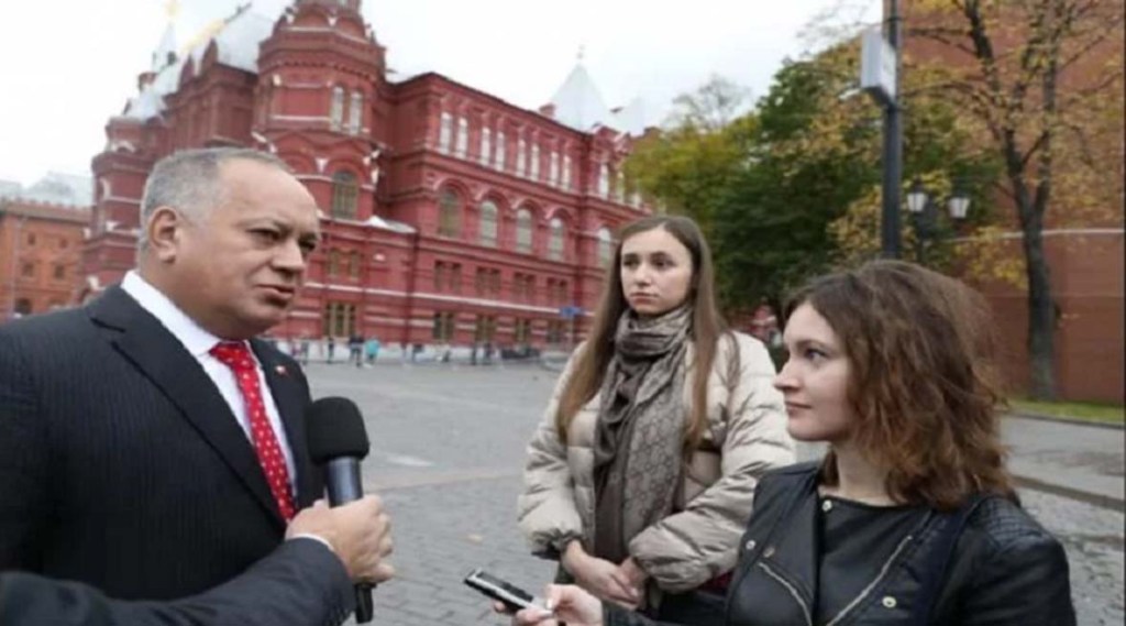 Diosdado Cabello en Rusia: En Venezuela hay un diálogo&nbsp;permanente