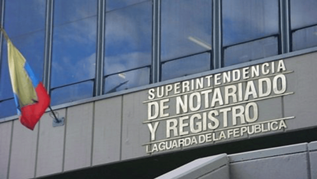 Convocan protestas, funcionarios de la Superintendencia de Notariado y Registro, en&nbsp;Colombia