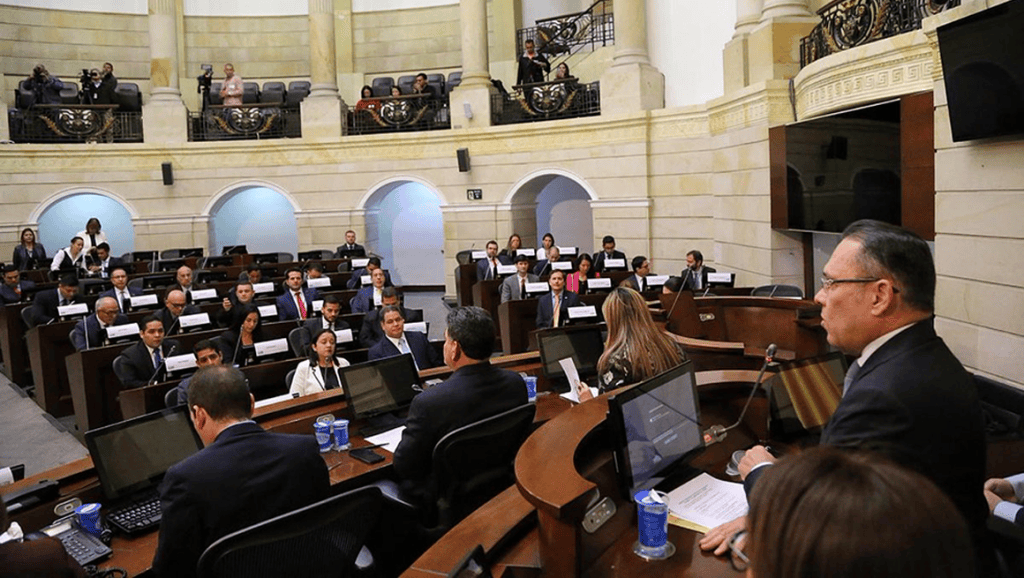 Congresistas de extrema derecha colombiana reunidos con la ilegalidad&nbsp;venezolana