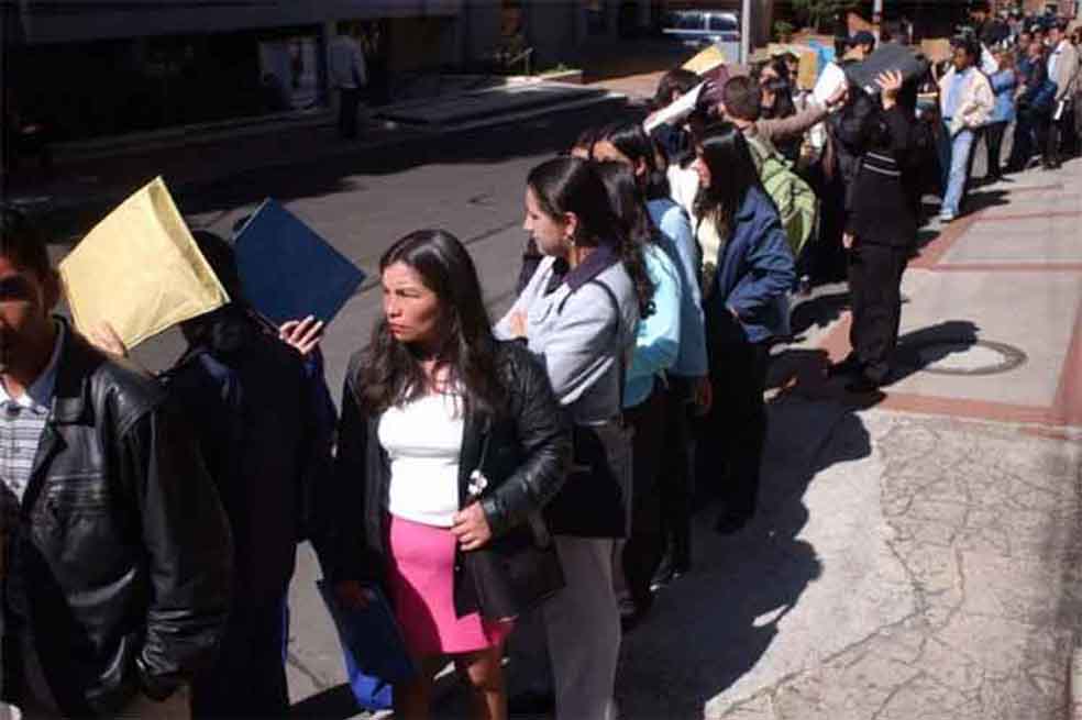 Alto desempleo y costo de la vida preocupan a los&nbsp;colombianos