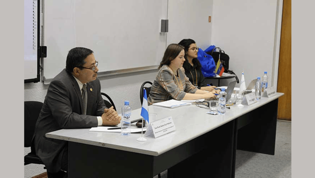 Foro juvenil en Rusia propone crear comité de DD.HH. de la&nbsp;Celac