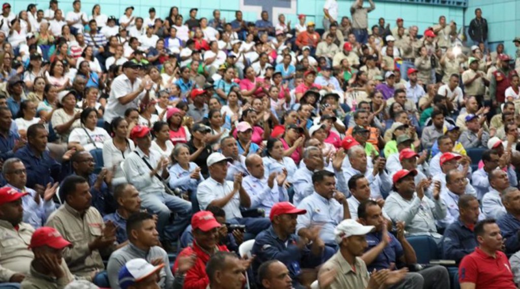 Ministro para la Defensa: Consejos Populares de Trabajadores liderarán cuerpo de&nbsp;combatientes