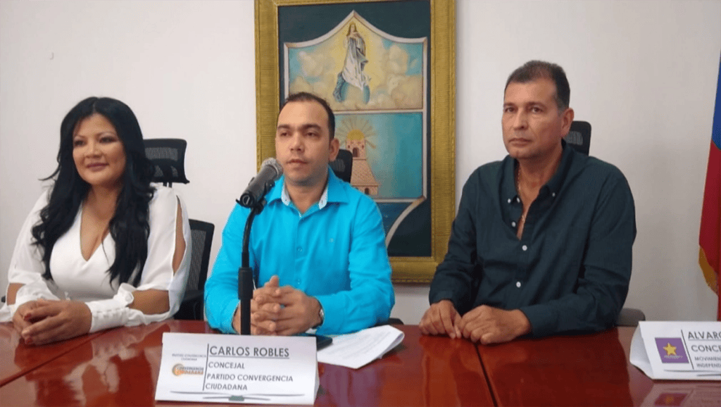 Carlos Elías Robles preside Concejo de Santa&nbsp;Marta