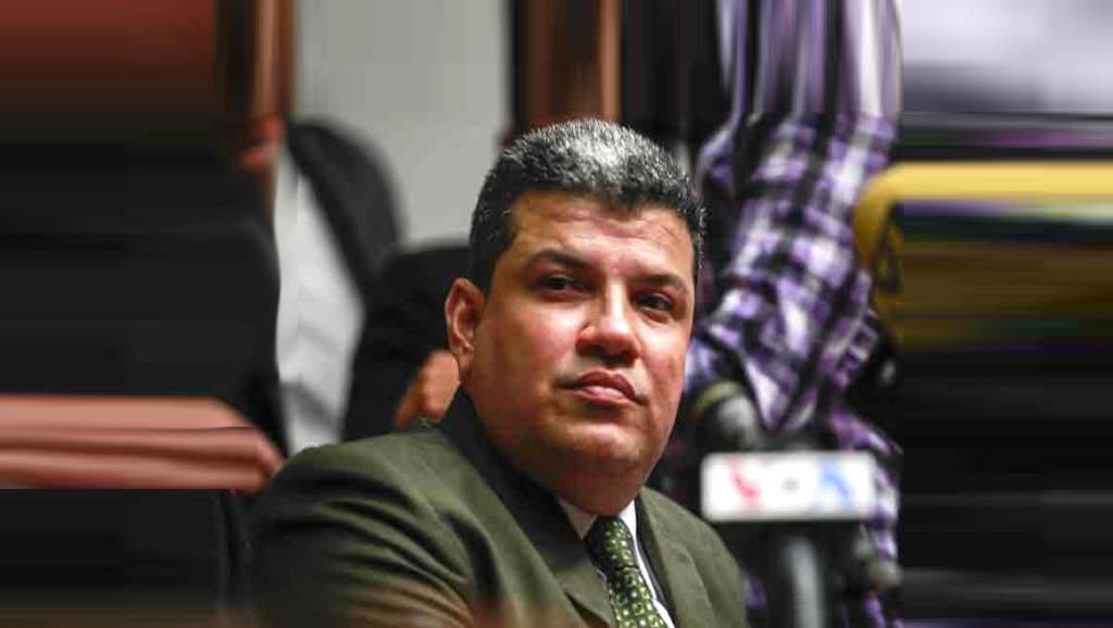 Parlamento en Venezuela debe salir del desacato, afirma su&nbsp;presidente