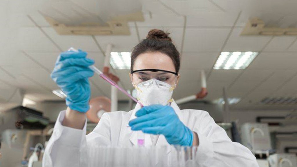 Es un imperativo la elaboración de planes de contingencia que contemplen la protección adecuada del personal asistencial ante el riesgo de infectarse con el&nbsp;SARS-CoV-2