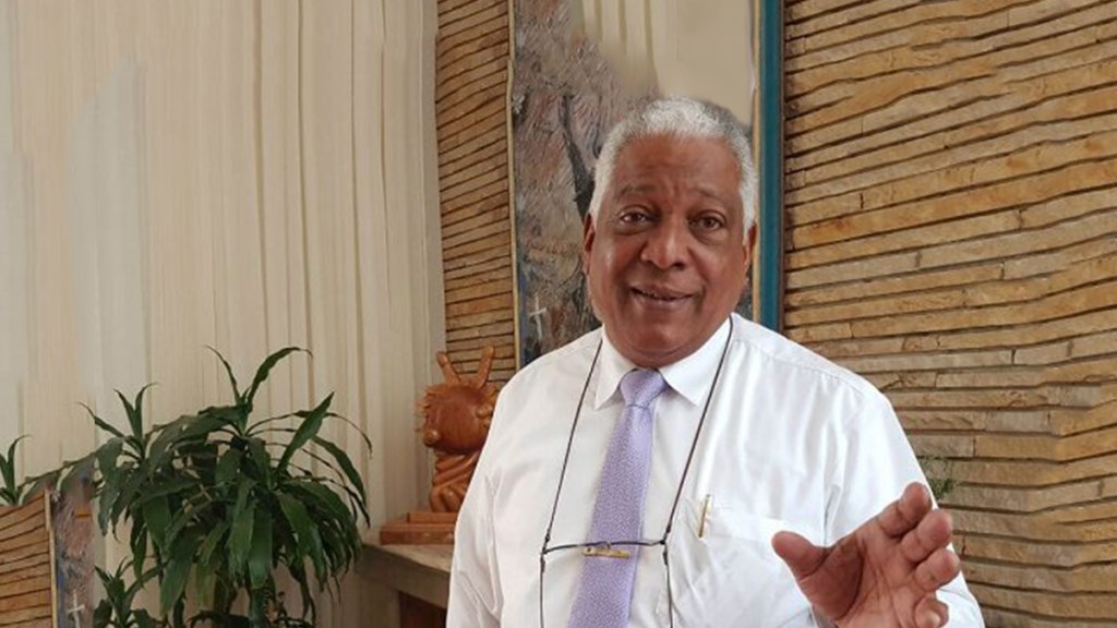 Embajador de Cuba responde a calumnias de Salud&nbsp;Hernández