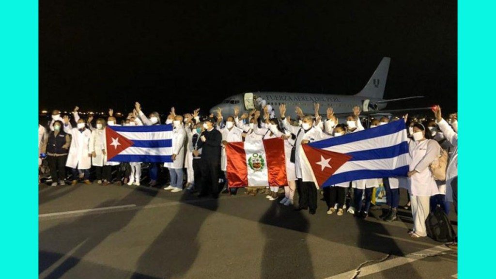 Médicos cubanos viajan a regiones de Perú afectadas por&nbsp;Covid-19