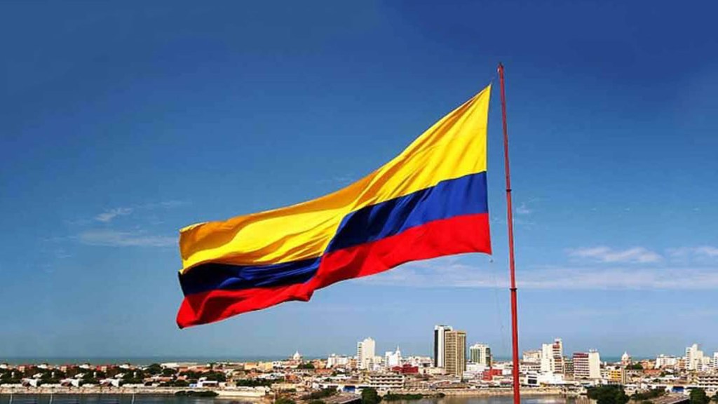 Caso Uribe, pandemia y llamado a paro: una semana movida en&nbsp;Colombia