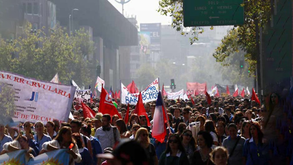 Trabajadores de la Salud de Chile inician&nbsp;paro