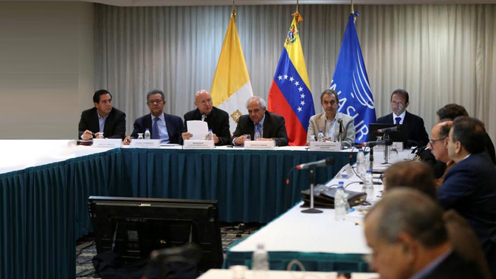 Oposición de Venezuela ratifica apego a la vía&nbsp;electoral