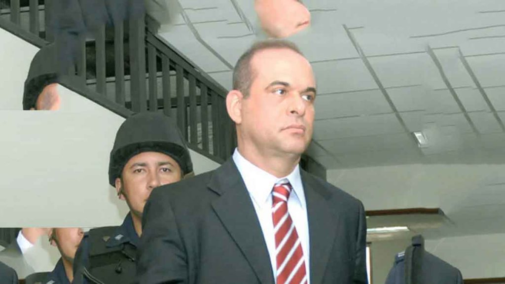 Desapariciones fueron un pedido de Fuerzas Militares y de Policía: Salvatore&nbsp;Mancuso