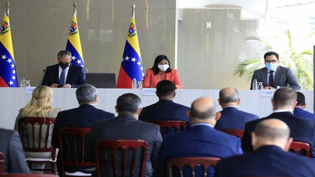 Gobierno Nacional y sector bancario evalúan mecanismos para fortalecer el bolívar y la economía&nbsp;digital