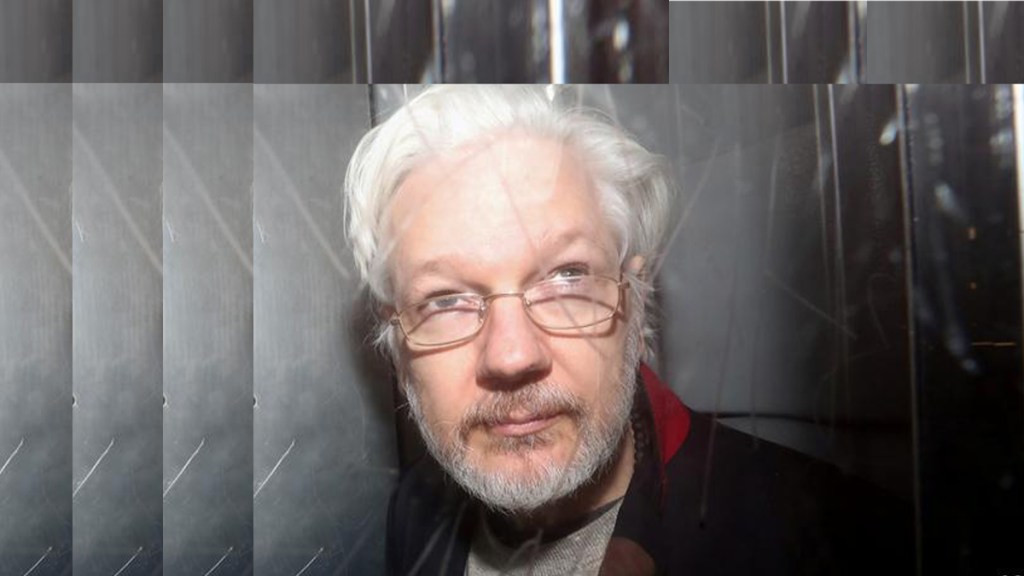 Un tribunal británico deniega la extradición de Assange a EE.UU. por temor a que se&nbsp;suicide