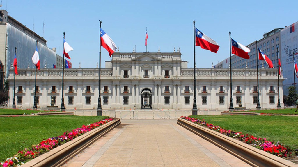 Partidos de Chile en carrera hacia La&nbsp;Moneda