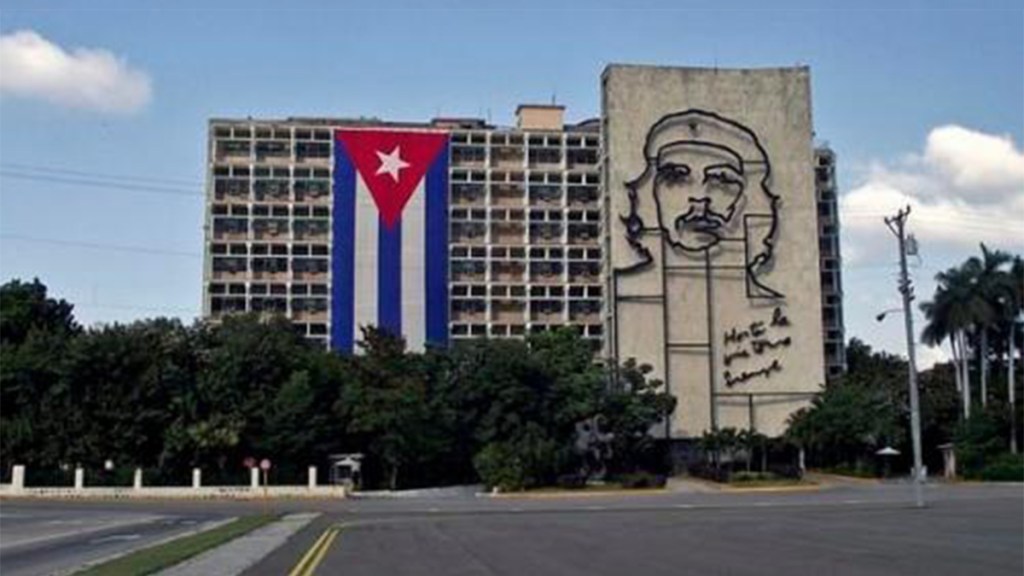 A la Revolución Cubana hay que defenderla sin condicionamiento ni vacilación&nbsp;alguna