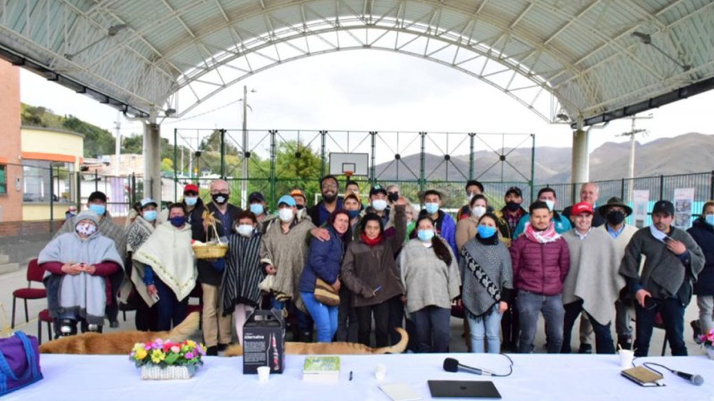 Congresista norteamericano visitó Sumapaz para expresar respaldo al Acuerdo de&nbsp;Paz.Recibidos