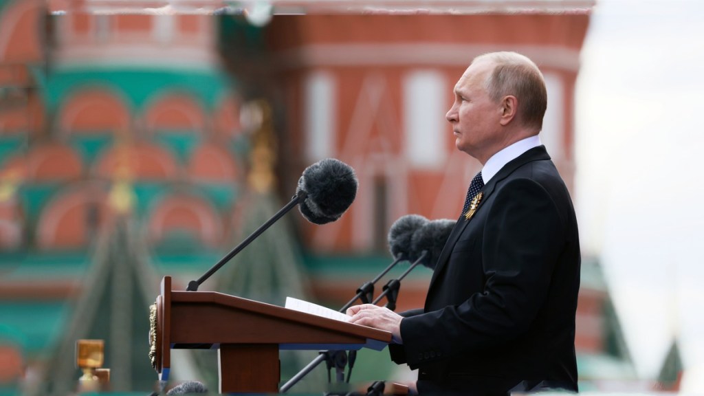 «Rusia dio una respuesta preventiva a la agresión»: Putin aborda la operación militar en Ucrania en su discurso por el Día de la&nbsp;Victoria